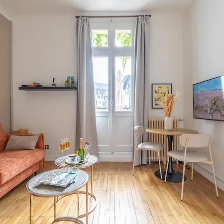 La Terrasse Victor Hugo - By Prestiplace